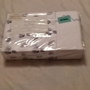 6 Pieces Sheet Set With Bonus pillow cases